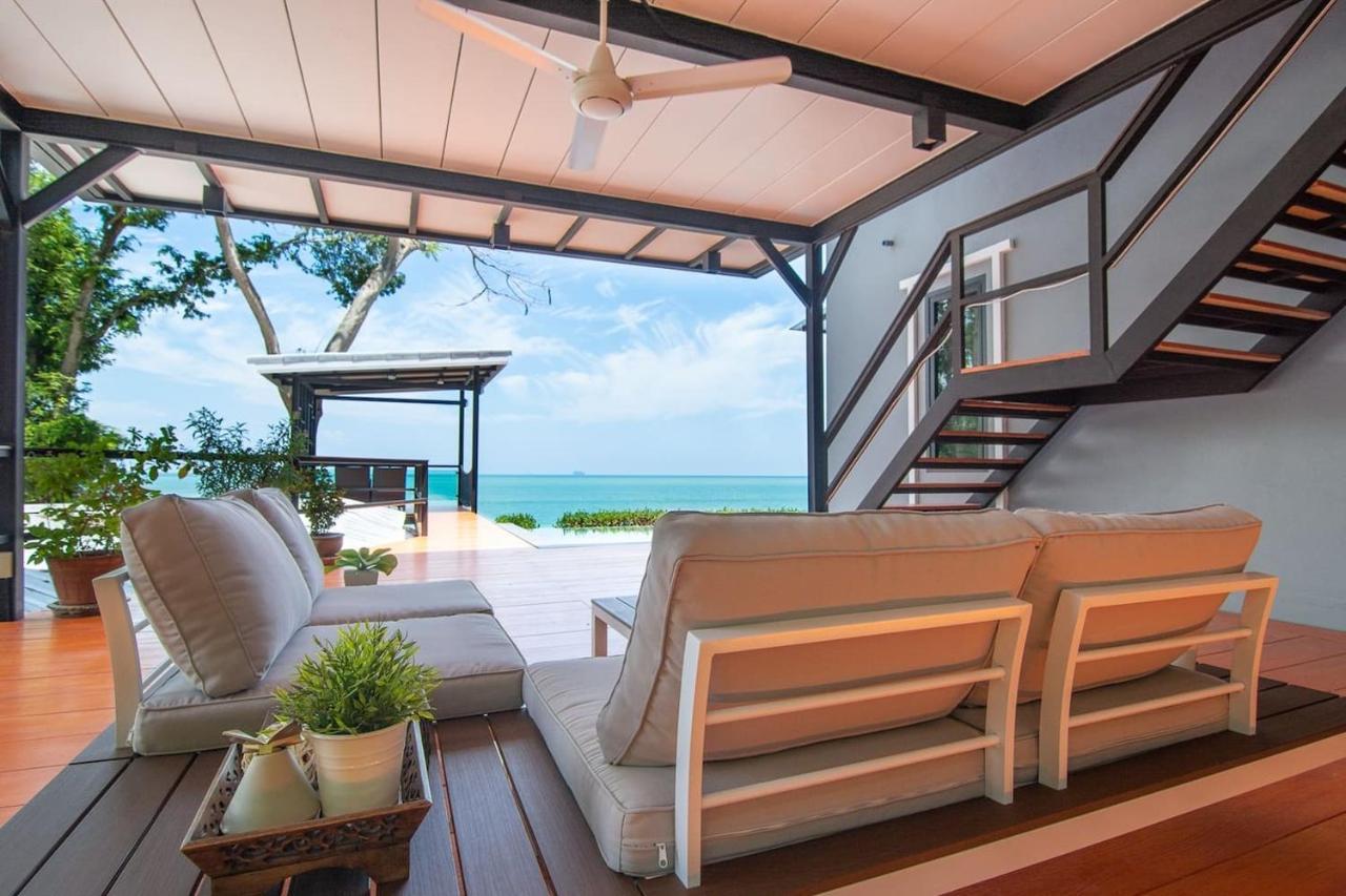 Koh Sirey Beachfront Pool Villa Phuket Eksteriør bilde