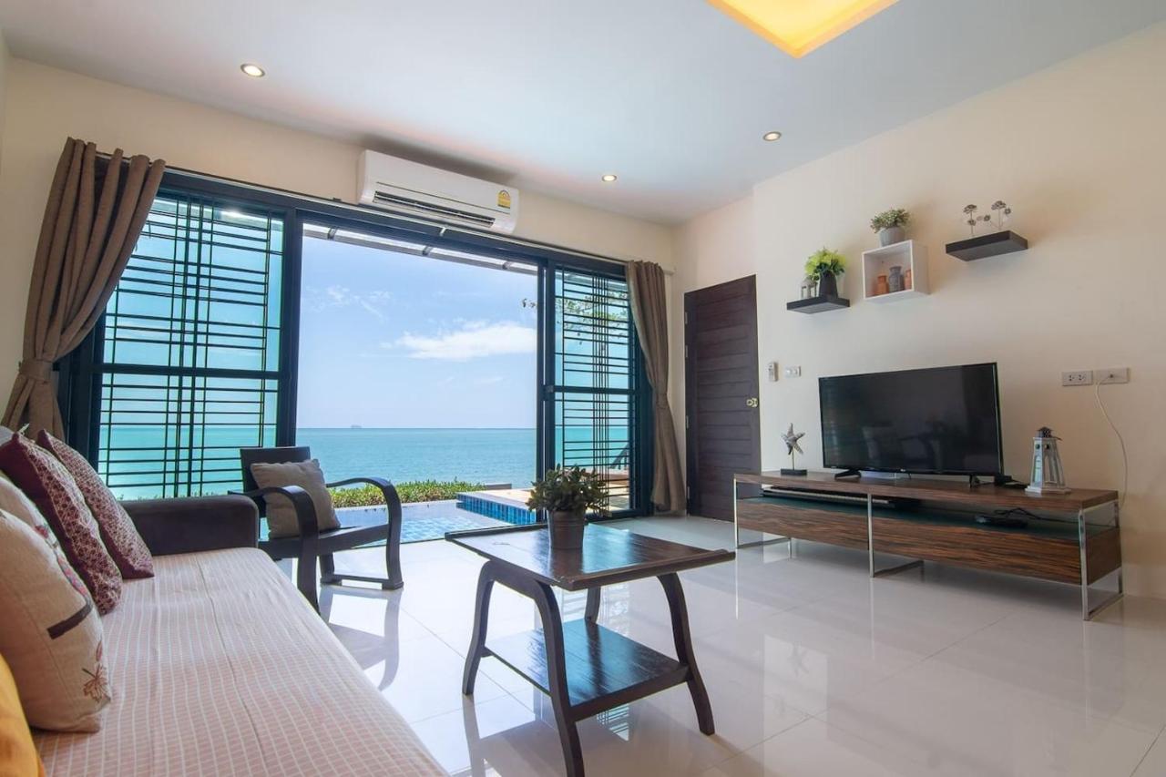Koh Sirey Beachfront Pool Villa Phuket Eksteriør bilde