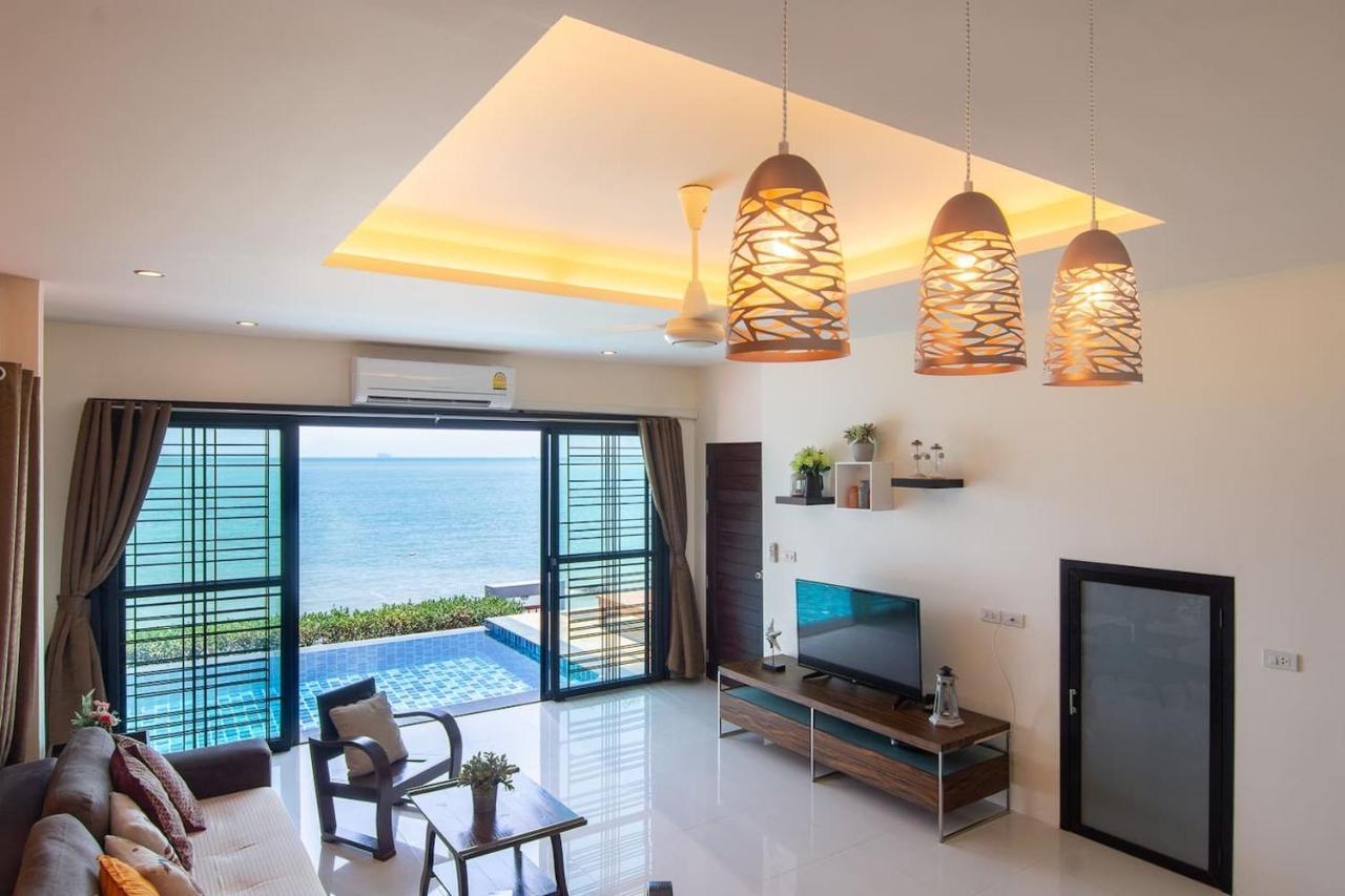 Koh Sirey Beachfront Pool Villa Phuket Eksteriør bilde