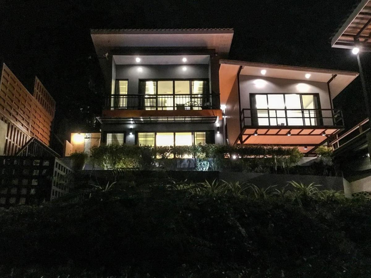 Koh Sirey Beachfront Pool Villa Phuket Eksteriør bilde